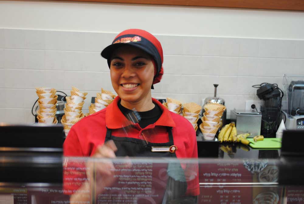  Cold Stone Creamery employee working hard in Egypt.